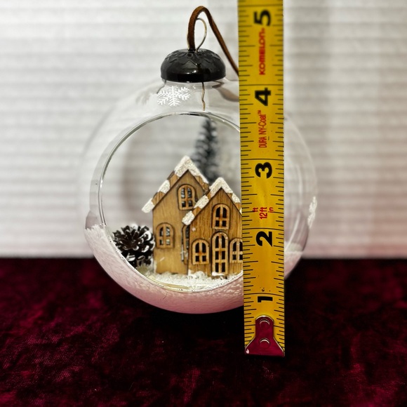 4" DIORAMA SNOWGLOBE GLASS ORNAMENT WITH SNOWY WINTER SCENE - Picture 10 of 11